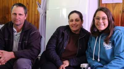 Com orgulho do trabalho dos pais, Alessandra est&aacute; determinada a fazer sucess&atilde;o familiar