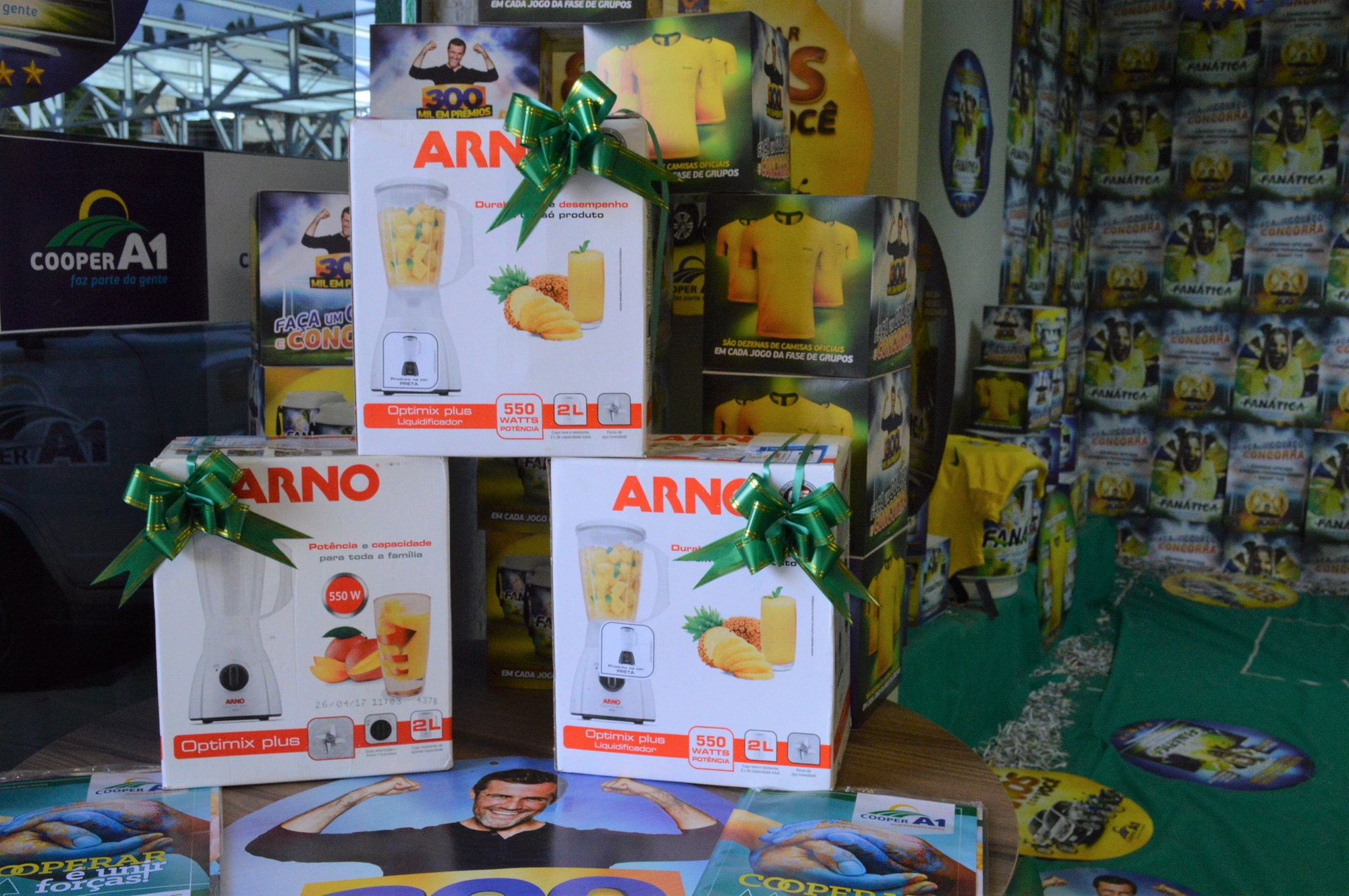 PROMOÇÃO 300 MIL EM PRÊMIOS: 24 liquidificadores foram sorteados nesta sexta-feira