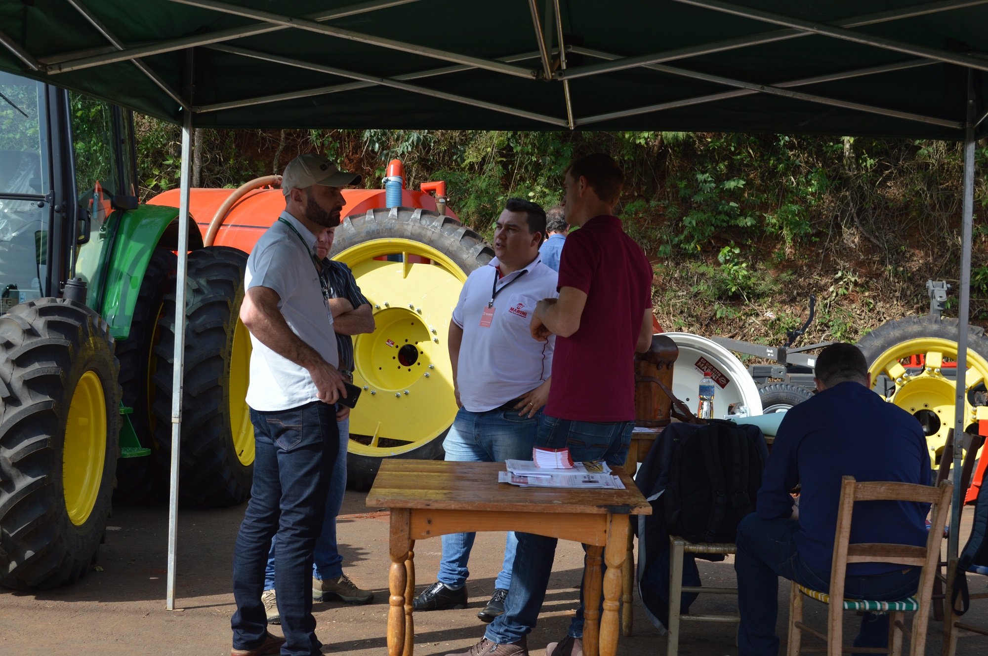 11° DIA DE NEGÓCIOS: feira realizada pela unidade de Descanso promoveu palestras aos seus cooperados