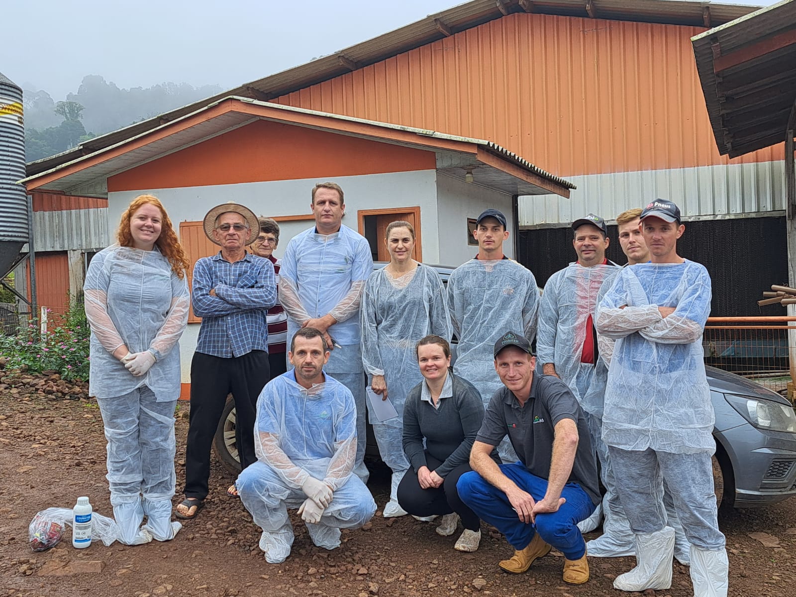 DIA DE CAMPO: Suinocultores agregam aprendizagem na prática 