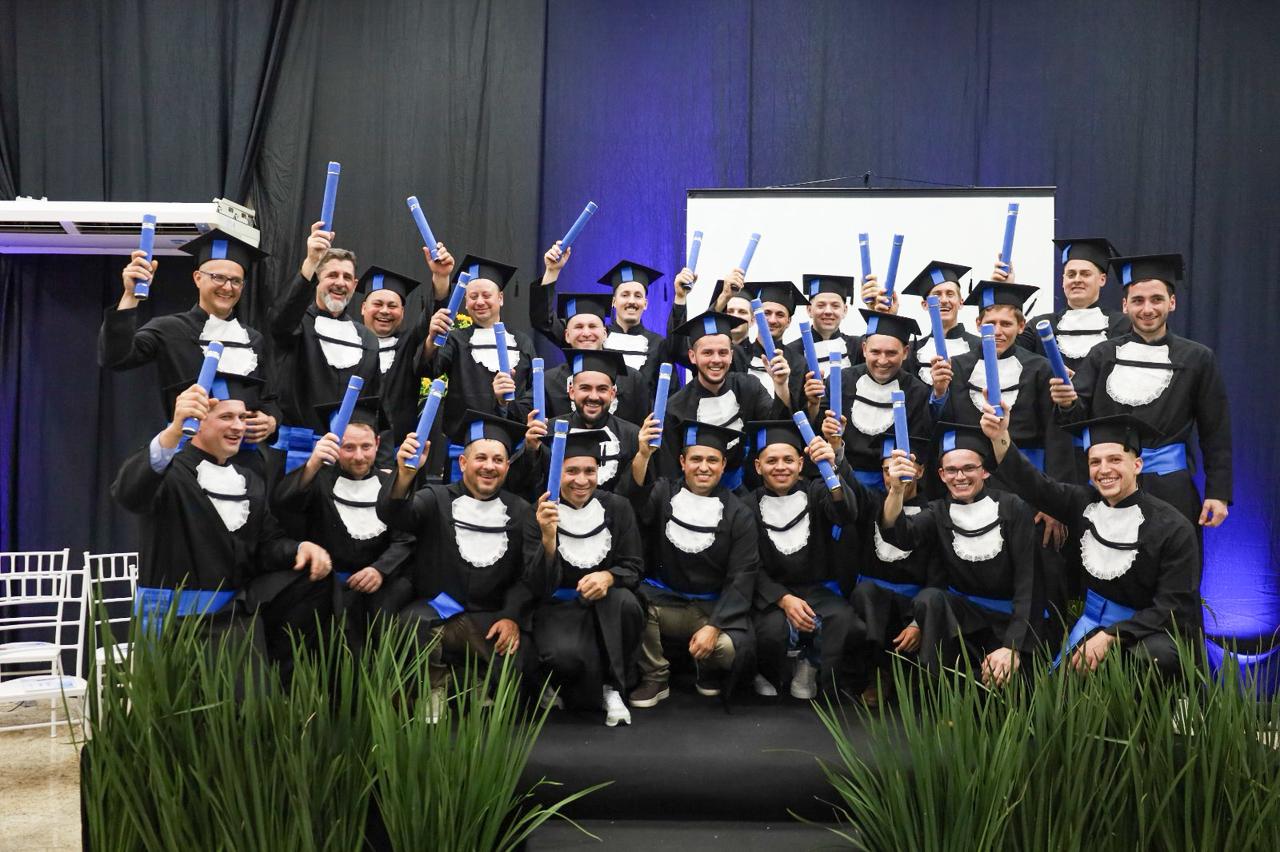 EDUCAÇÃO QUE TRANSFORMA: Cooper A1 e SENAI formam novos técnicos em eletromecânica